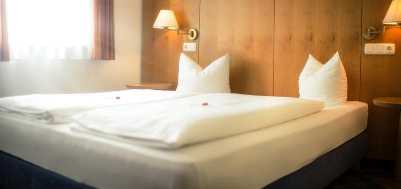 Hotel Servus Europa Suben Exteriör bild