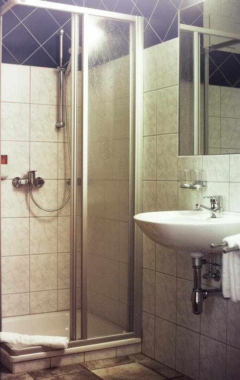 Hotel Servus Europa Suben Exteriör bild